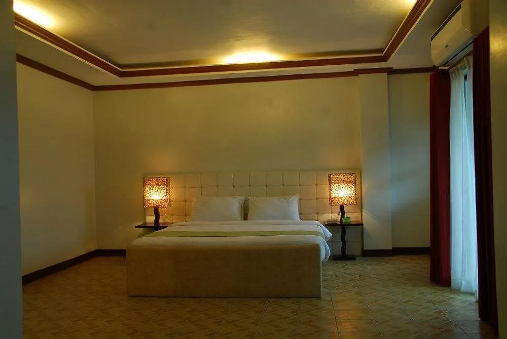 Ecoland Suites & Inn Davao City Ξενοδοχείο