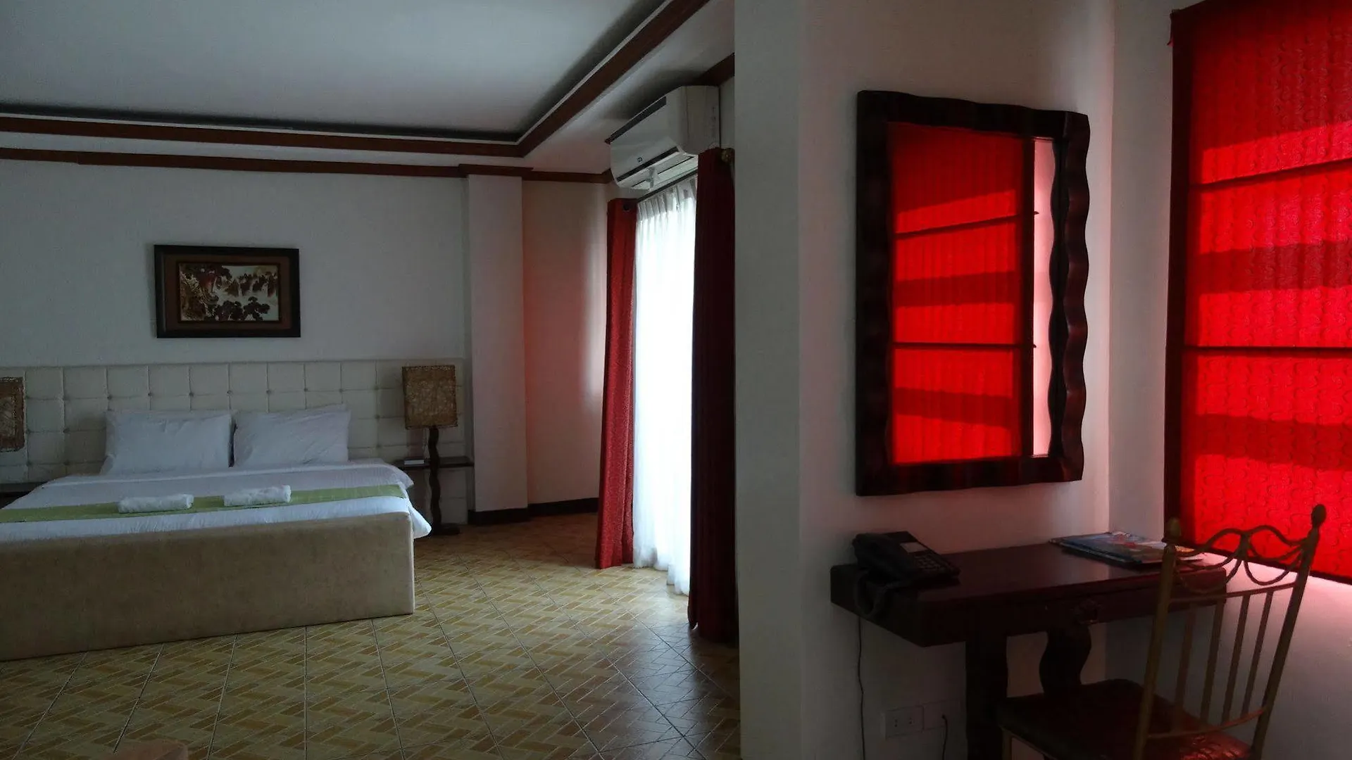 Ξενοδοχείο Ecoland Suites & Inn Davao City